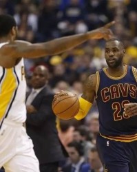  米切尔45分骑士横扫步行者  