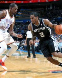  杜兰特伤愈复出太阳轻取马刺止连败势