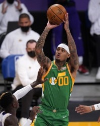  曼城旧将弑旧主，斯特林助攻戴帽击溃老东家  