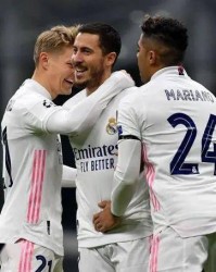  国际米兰创纪录连胜，提前锁定半程冠军  