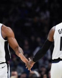  东契奇40+三双难救独行侠负灰熊  