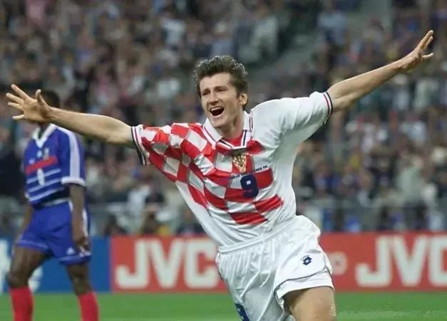  阿雅克肖客场顽强逼平，法甲保级军团难分高下