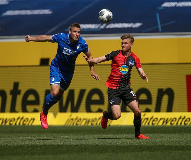  柏林赫塔换人调整收奇效，下半场连追两球扳平比分